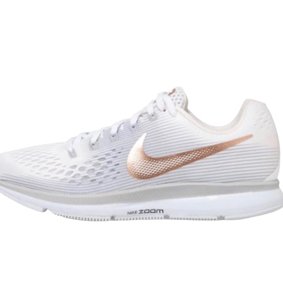 Nike Shoes - Used Nike Air Zoom Pegasus 34 Size 9